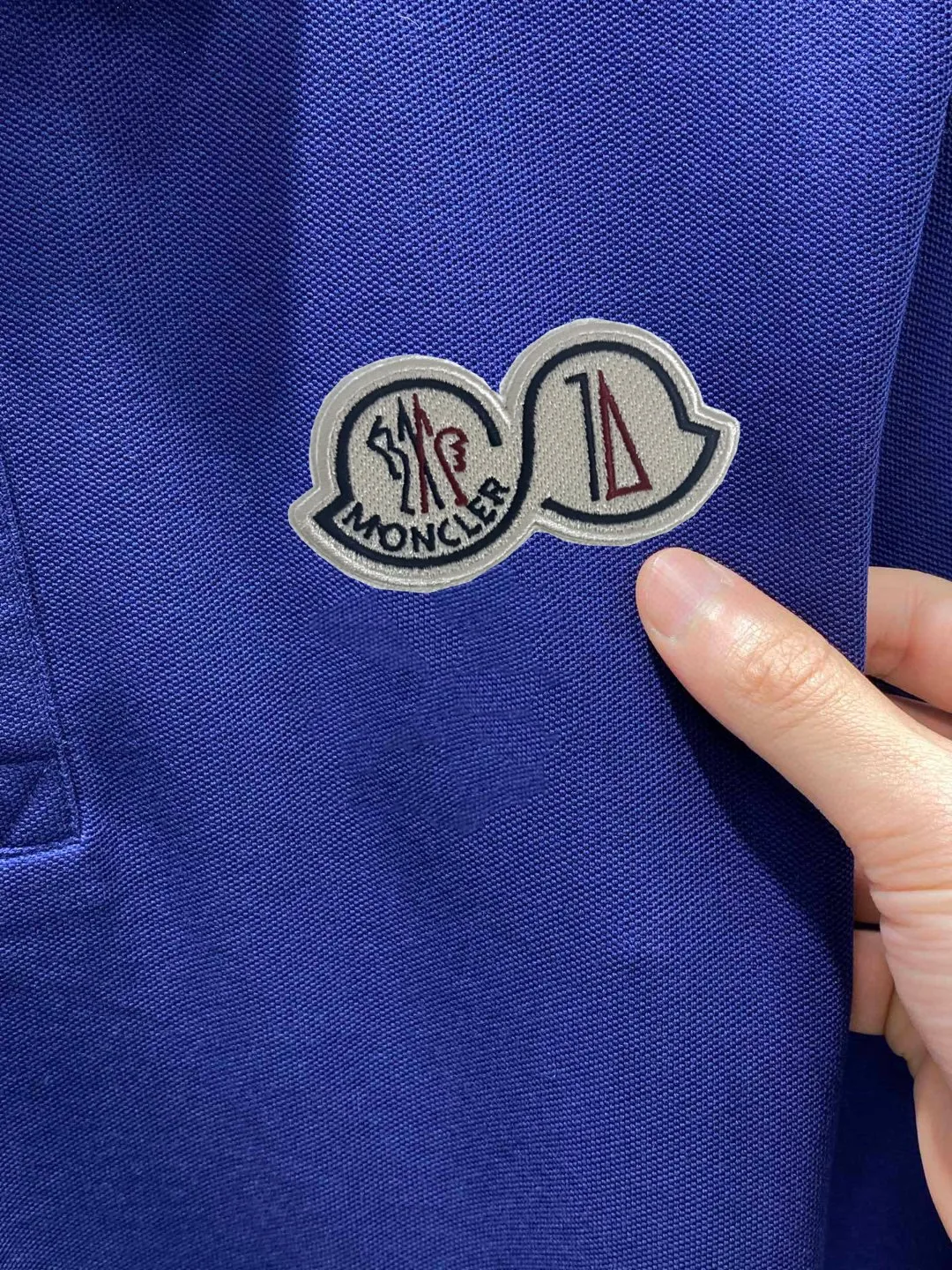 MONCLER/ SS Polo 。 T . . ! Piquet , “ ”。 . , , logo ， ， ， ， ， ， 。 Black/White/ Size：M~3XL